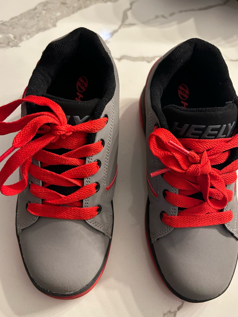 Heelys Kids Gray with Red Lace-Up Skate Shoes